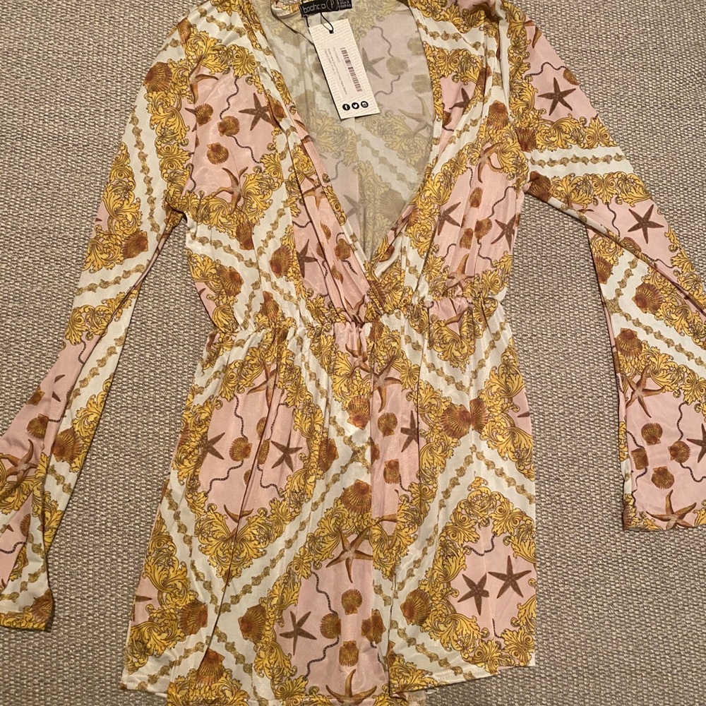 Romper - Picture 2 of 3